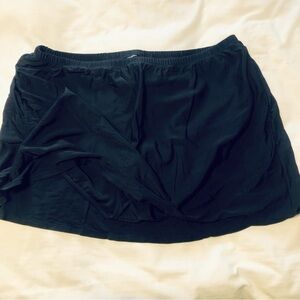 No Tag Black Swim skirt